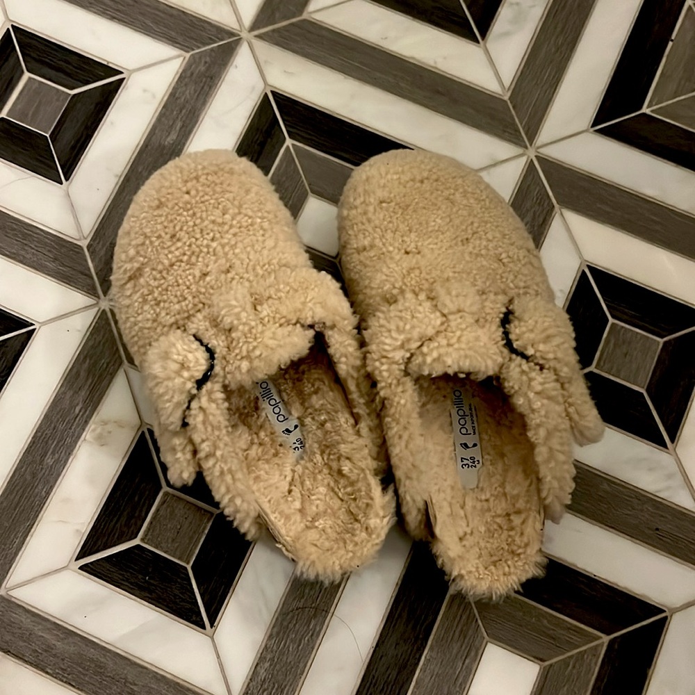 Genuine shearing Birkenstock mules